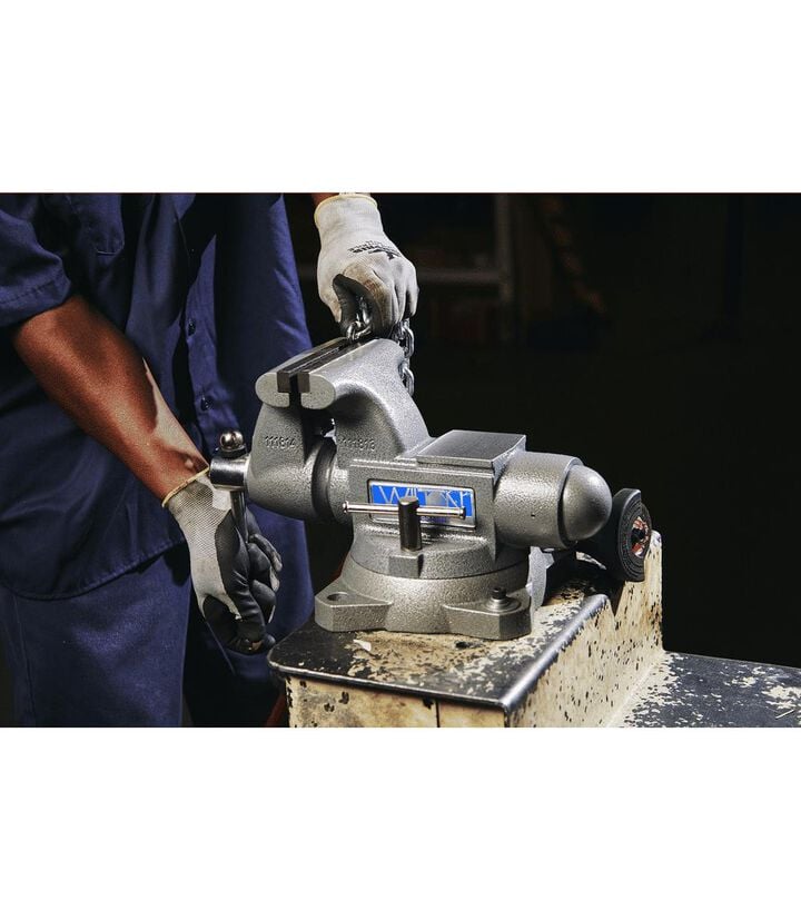 Wilton Tradesman 6-1/2 Round Channel Vise with Swivel Base, large image number 9