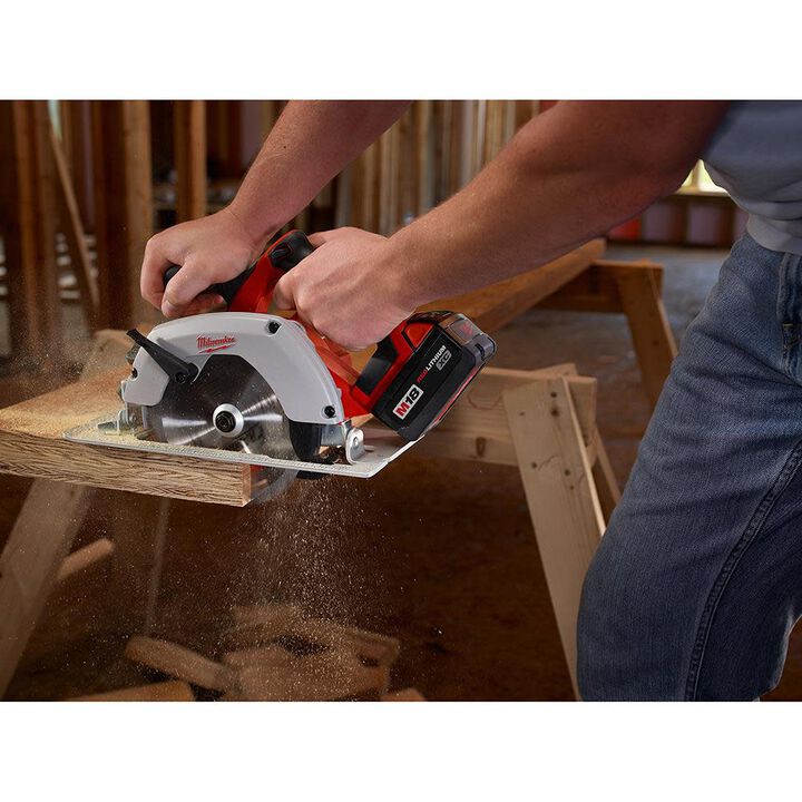 Milwaukee M18 6-1/2-Inch Circular Saw (Bare Tool), large image number 4