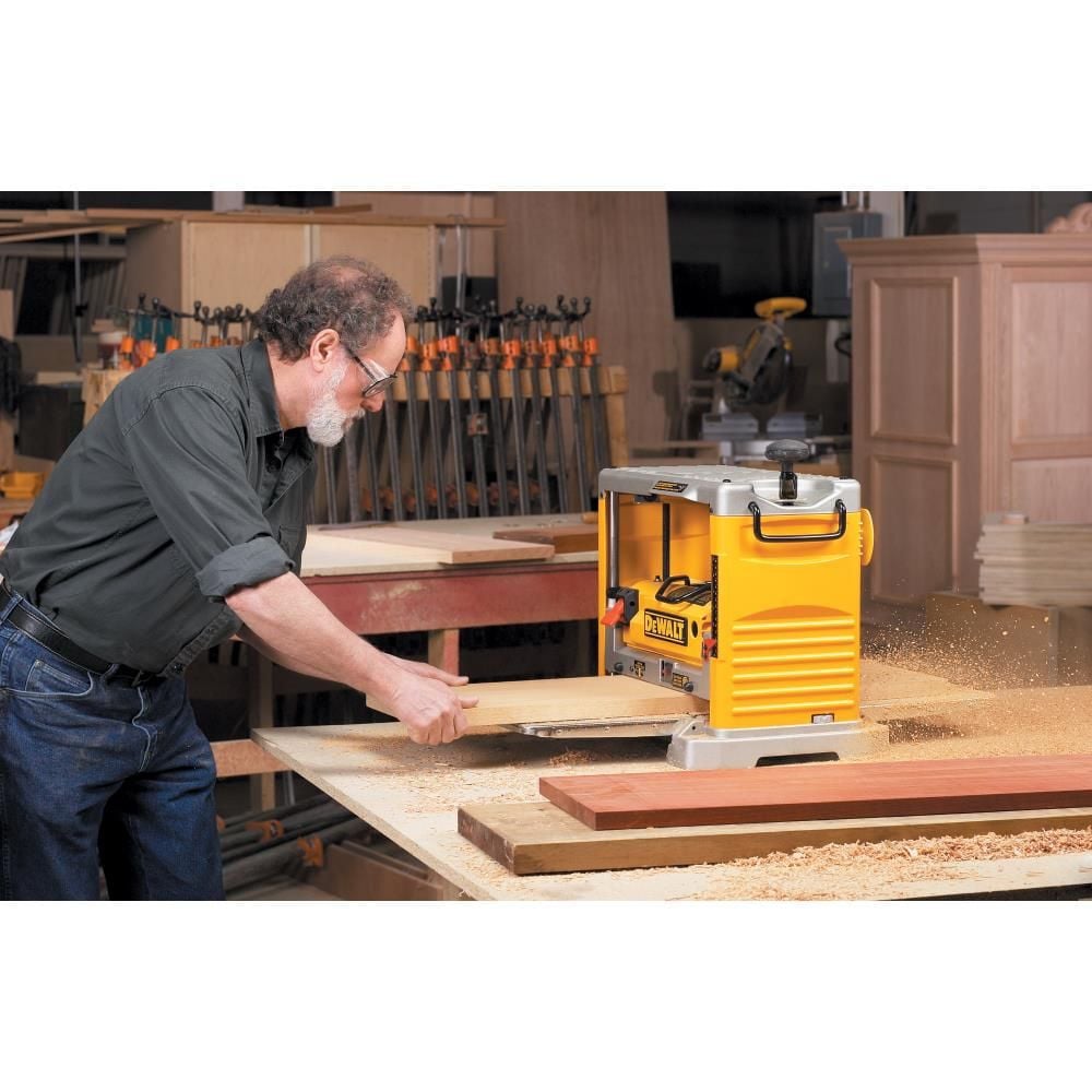 DEWALT Heavy-Duty 12-1/2 In. Thickness Planer, large image number 7