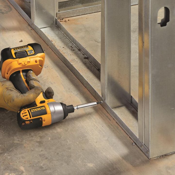 DEWALT 3-in Magnetic Bit Tip Holder, large image number 1