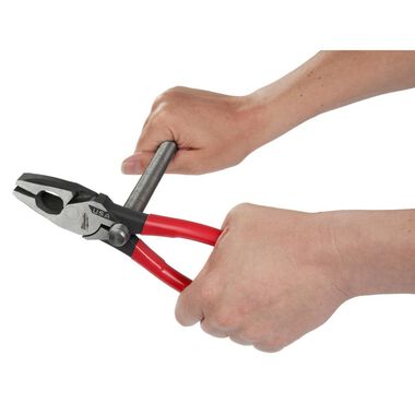 Milwaukee 9inch Linemans Dipped Grip Pliers with Thread Cleaner (USA), large image number 7