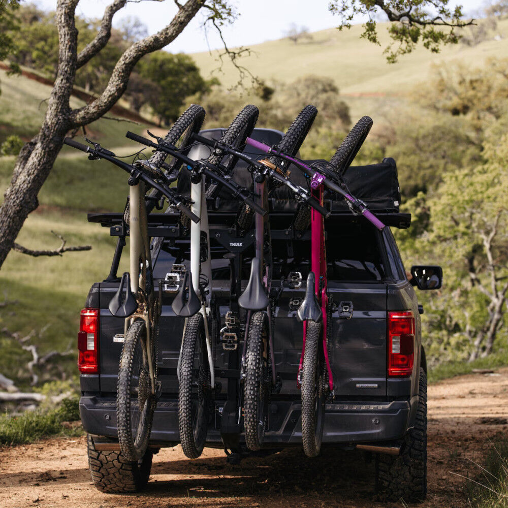 Thule ReVert 4 Bike Hitch Vertical Bike Rack Black, large image number 6