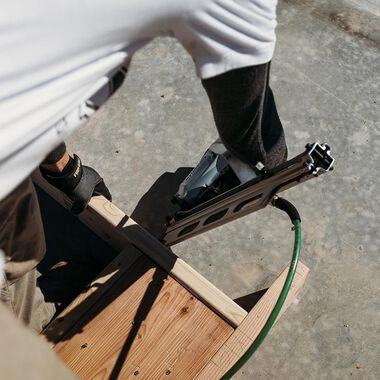 Metabo HPT 3 1/4in 21 Degree Pneumatic Framing Nailer with Aluminum Magazine, large image number 12