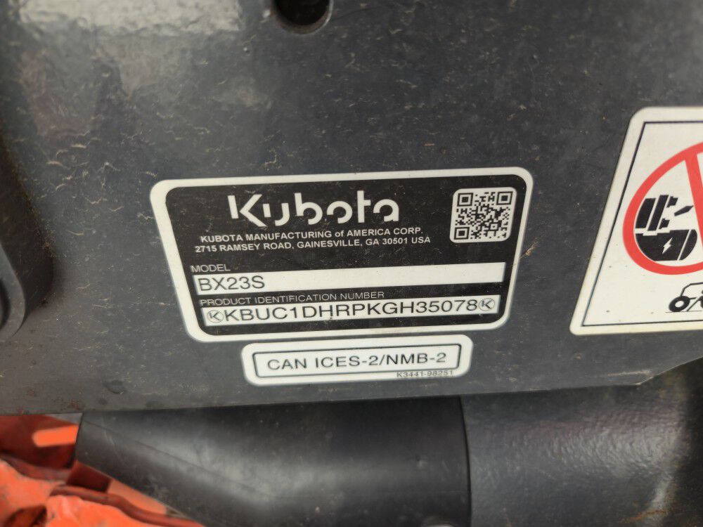 Kubota BX23SLSB-R 21.6 HP 4WD Sub-Compact Diesel Tractor Backhoe Used 2019, large image number 14