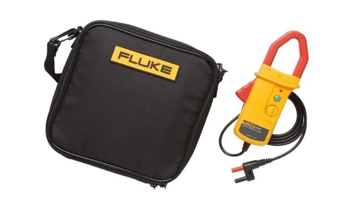 Fluke 2 piece I1010 AC/DC Current Clamp Kit with Case