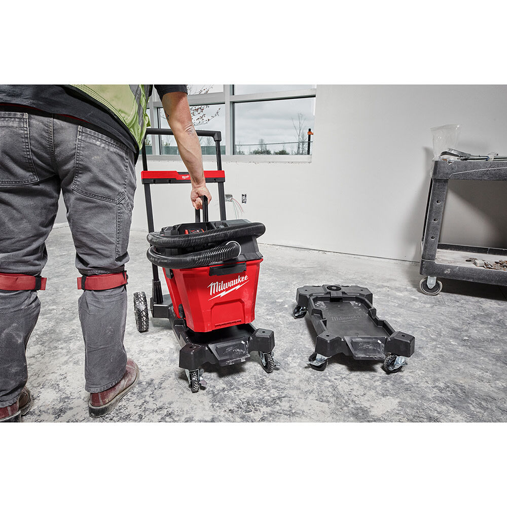 Milwaukee Premium Wet/Dry Vacuum Cart, large image number 14