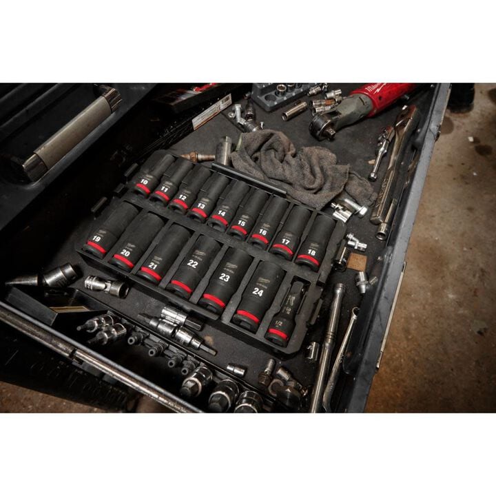 Milwaukee SHOCKWAVE Impact Duty Socket 1/2 Dr 16pc MM Tray Set, large image number 10