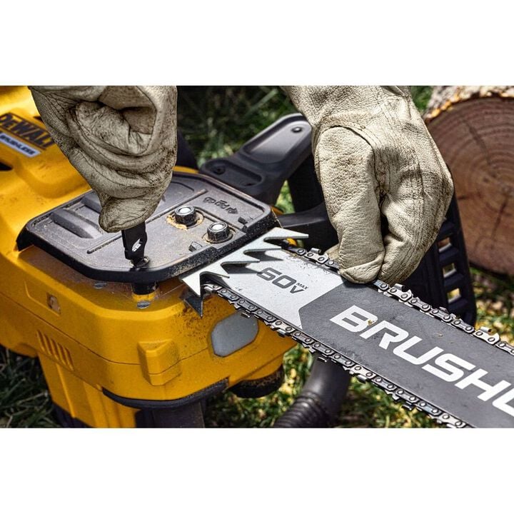 DEWALT FLEXVOLT 60V MAX Chainsaw Brushless Cordless 20inch 5Ah Kit, large image number 3