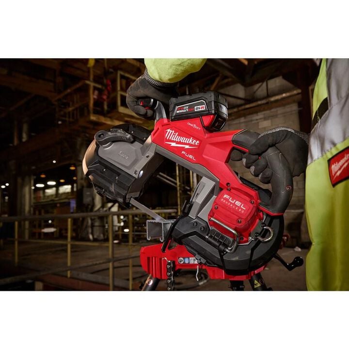 Milwaukee M18 FUEL Dual Trigger Deep Cut Band Saw Kit, large image number 10