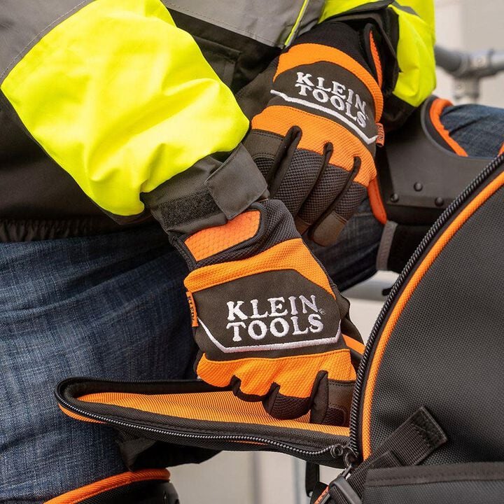 Klein Tools Winter Thermal Gloves Medium, large image number 7