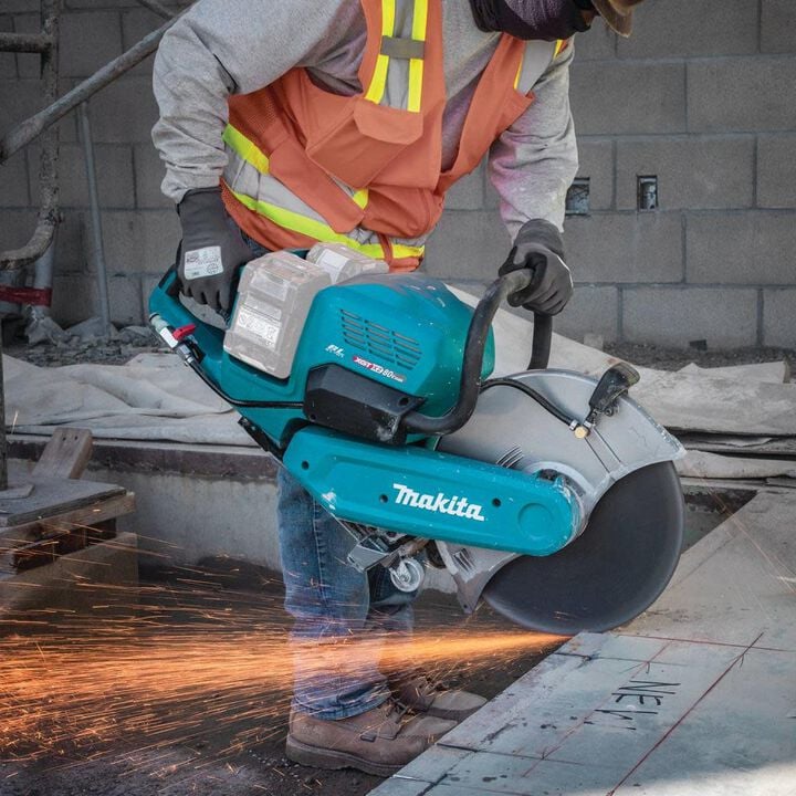 Makita 80V max (40V max X2) XGT Brushless 70 lb. 1-1/8" Hex AVT Breaker & 14 Inch Power Cutter Kit, large image number 6