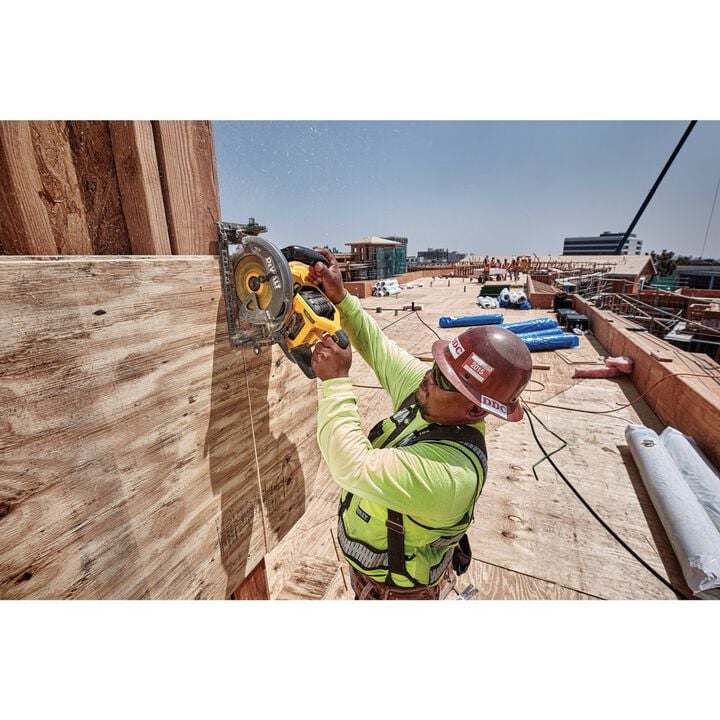 DEWALT 60V MAX 7-1/4 Inch Cordless Saw & 9 Ft. Pocket Tape Measure Bundle, large image number 9