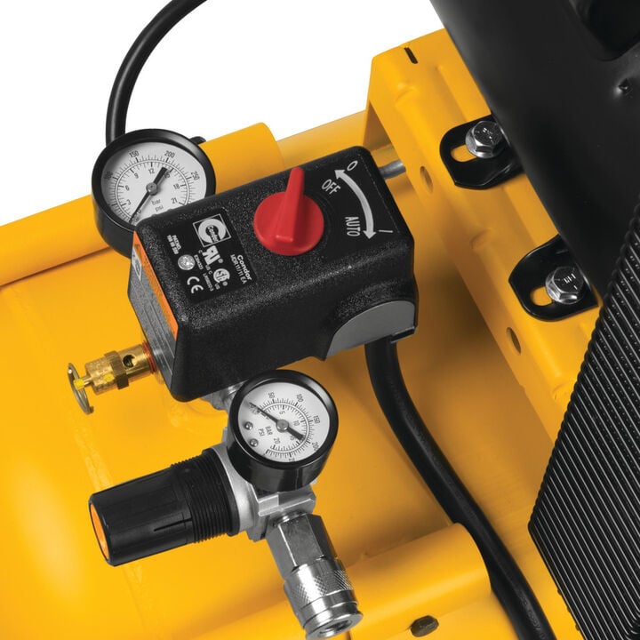 DEWALT Portable Horizontal Electric 20 Gallon 200 PSI Air Compressor, large image number 7