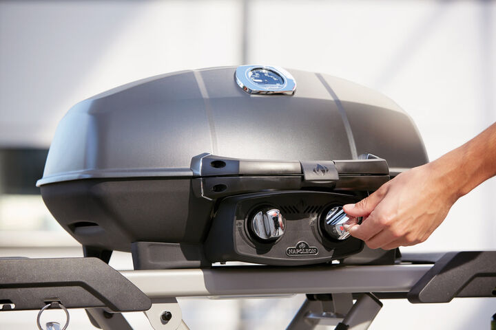 Napoleon TravelQ PRO285X Portable Propane Gas Grill with Scissor Cart Black, large image number 7