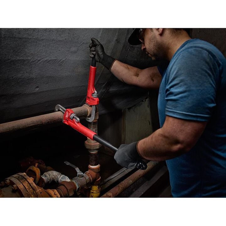 Milwaukee Cheater Pipe Wrench, large image number 1