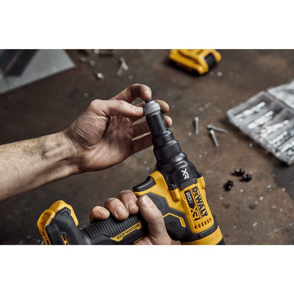 Dewalt dcd997 20v online xr