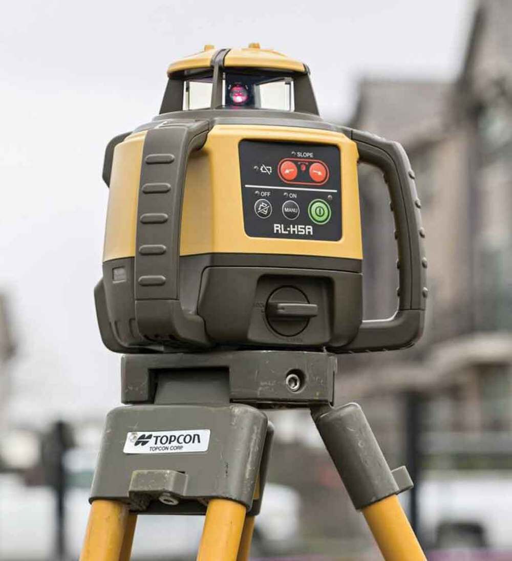 Topcon RLH5A Horizontal Self Leveling Rotary Laser with LX80 Detector