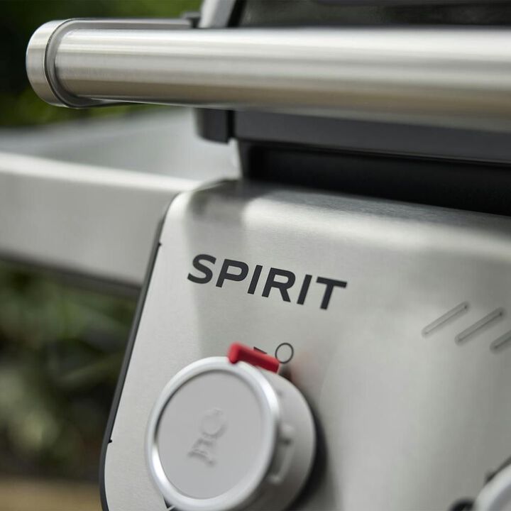 Weber Spirit E-425 4 Burner Liquid Propane Gas Grill Black, large image number 2