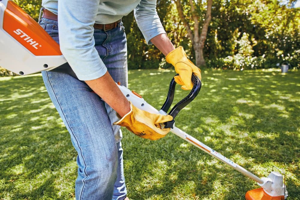YMアルバイトさん専用　STIHL FSA 57 バッテリー式草刈り機 FSA 57 | Lightweight Cordless Trimmer | STIHL USA