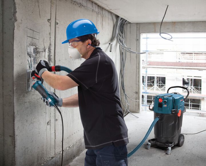 Bosch 14-Gallon Dust Extractor with Auto Filter Clean and HEPA Filter, large image number 15