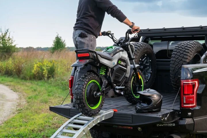 EGO Mini Bike with 7.5Ah Battery 2pk and Dual-Port Charger 0-28MPH Kit, large image number 8
