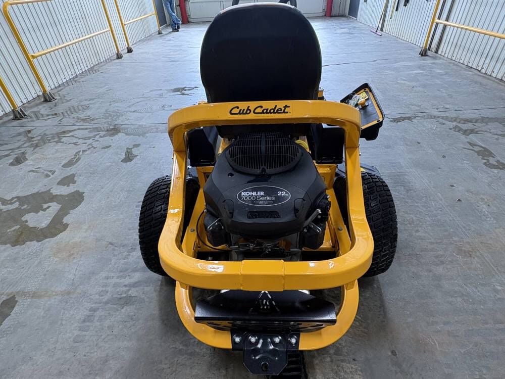 Cub Cadet ZTS1 46 Inch Zero-Turn Riding Lawn Mower Used 2022, large image number 7