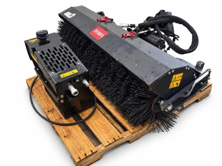 Toro 78596 55 Inch MultiForce Power Broom Used