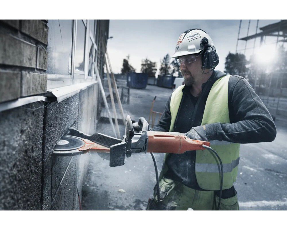 Husqvarna Construction K 4000 Cut-N-Break 120V 2.4HP 16 Inch Power Cutter Body Only Reconditioned, large image number 5