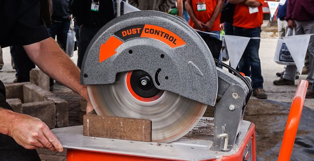 iQ Power Tools 14 in Masonry Saw with Built In Dust Control Vacuum System, large image number 6