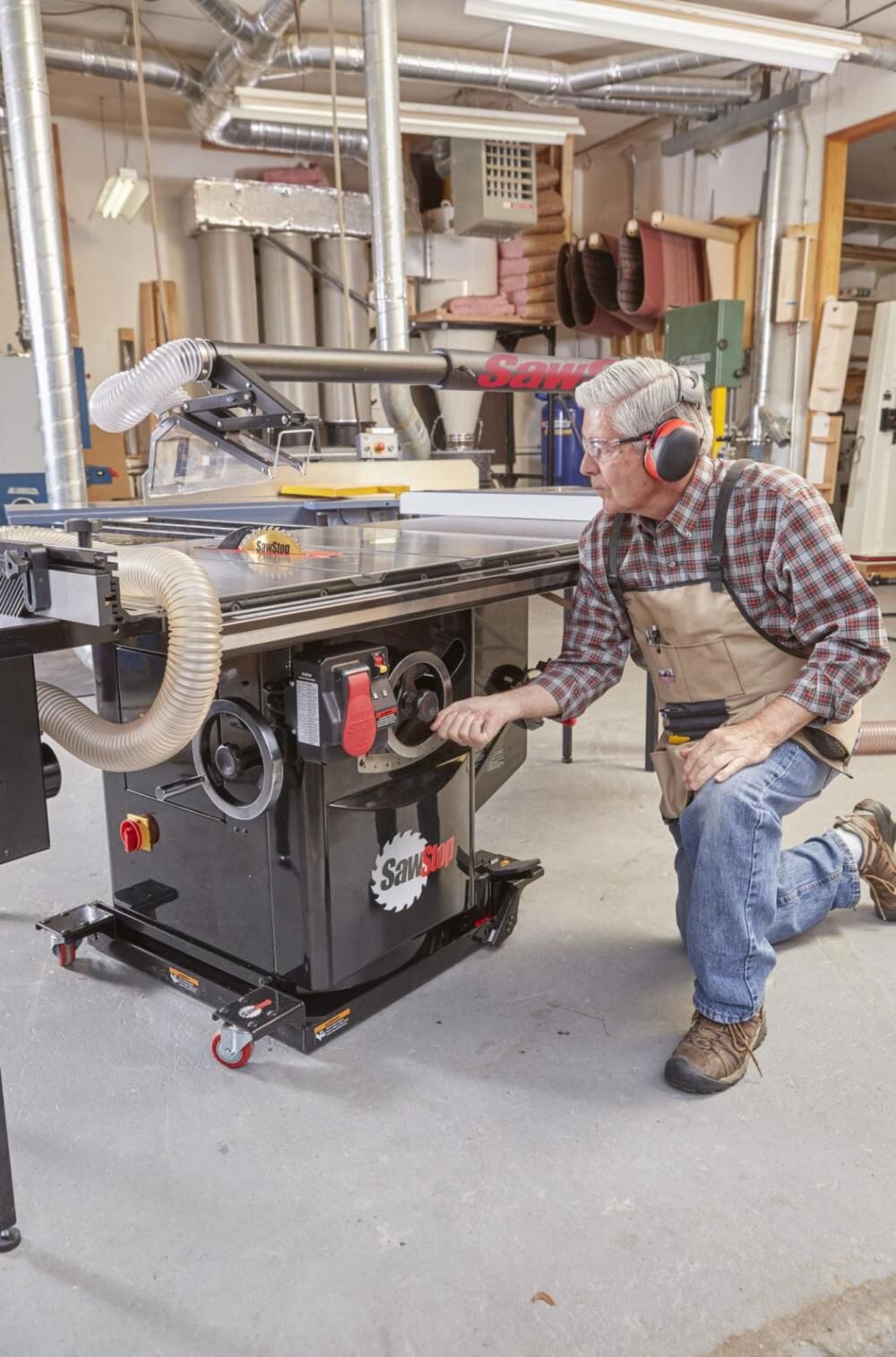 Sawstop 10 Inch 480V 7.5HP 3 Phase Cabinet Saw with 36 Inch T-Glide Rip Fence, large image number 3