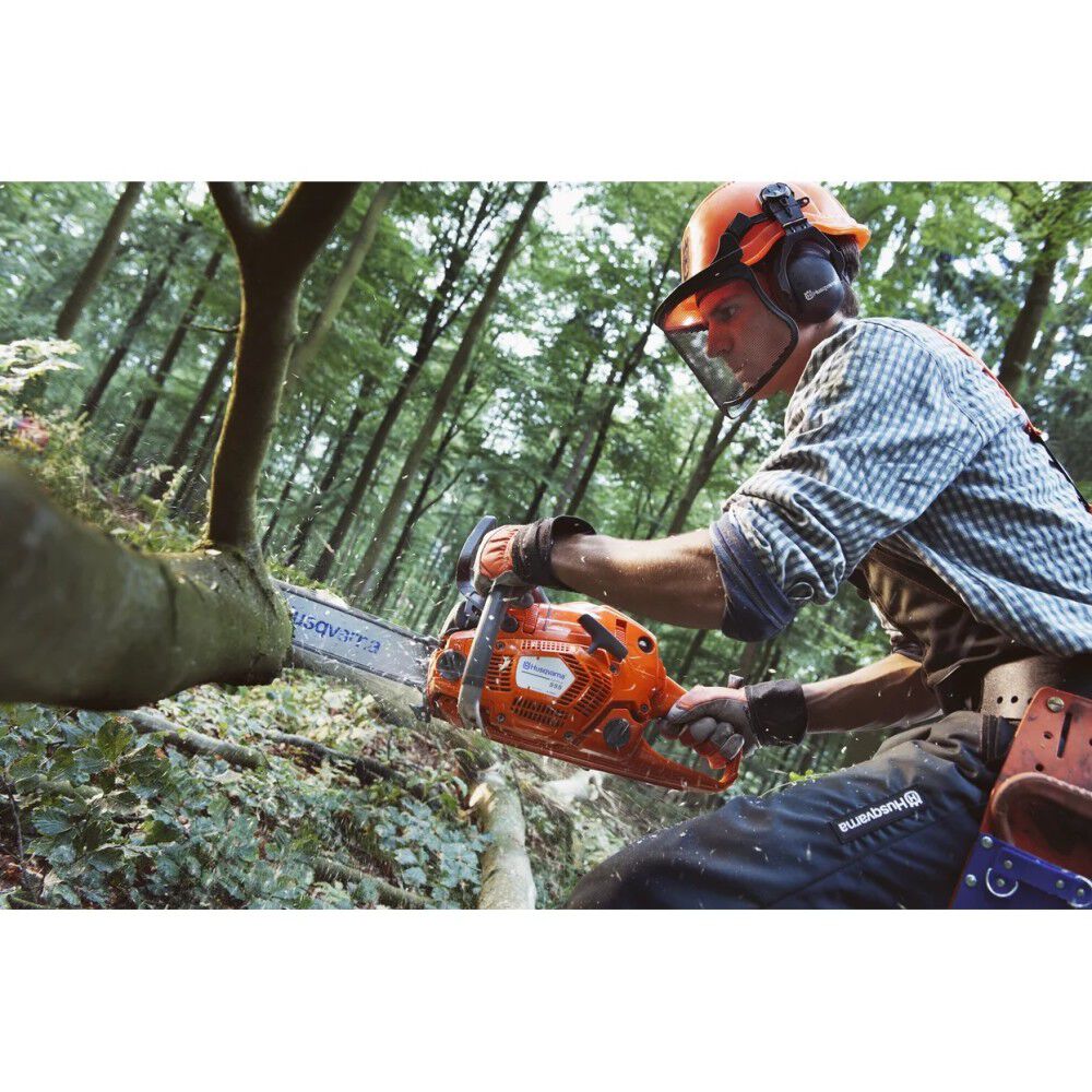 Husqvarna 24in 59.8cc Gas Powered Chainsaw .058in Gauge, large image number 3