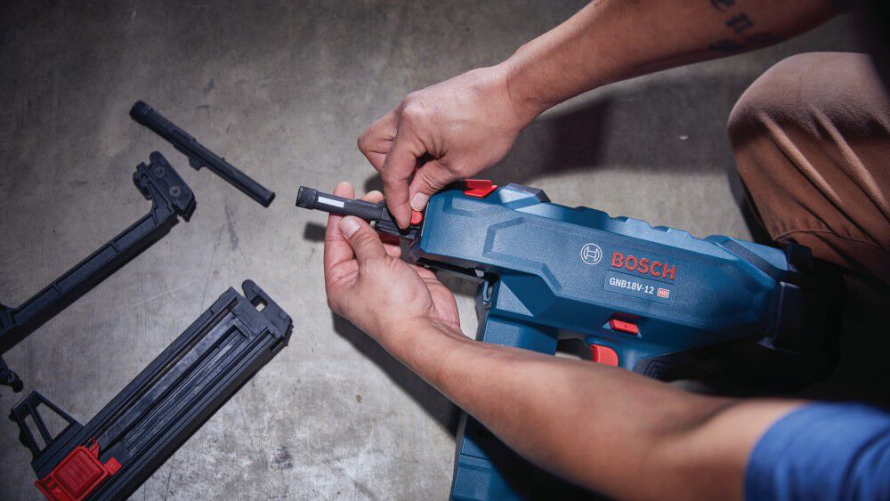 Bosch 18V Concrete Nailer Kit, Reconditioned, large image number 9