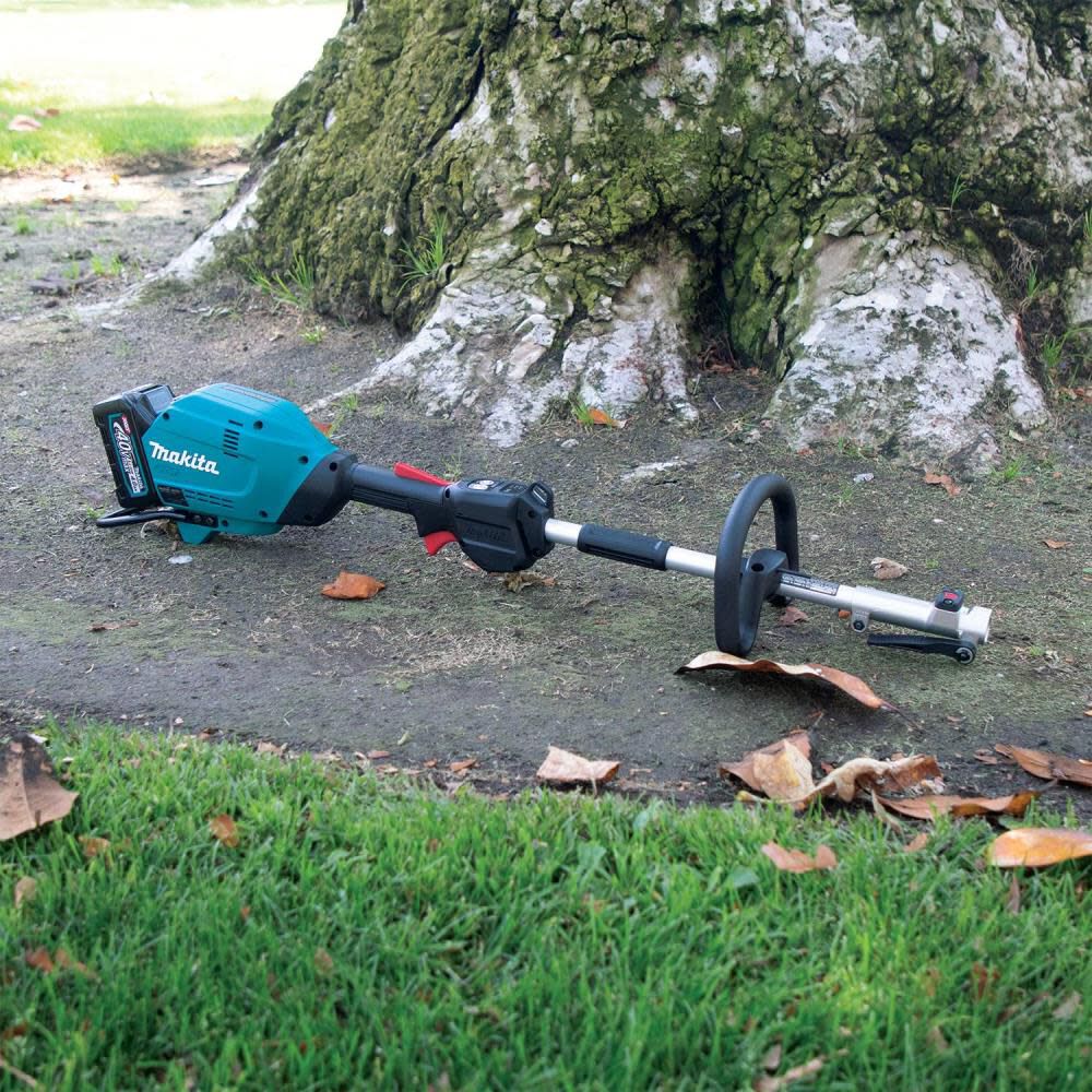 Makita battery sales operated weed eater