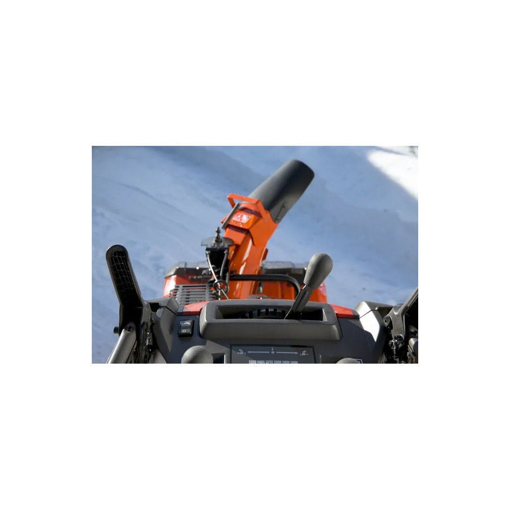 Husqvarna ST 430T Commercial Snow Blower 30in 420cc, large image number 10