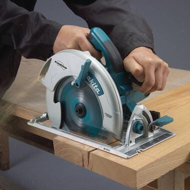 Makita 8-1/4 In. Magnesium Circular Saw with L.E.D. Lights and Electric Brake, large image number 5