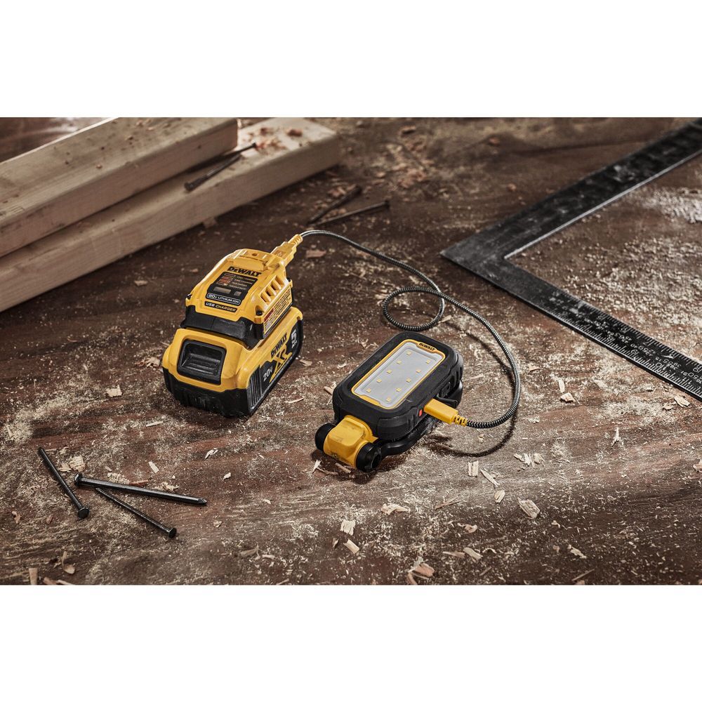 DEWALT USB-C Rechargeable LED Task Light, large image number 3