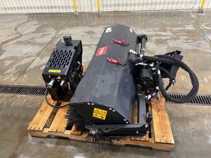 Toro 78596 55 Inch MultiForce Power Broom Used, large image number 2