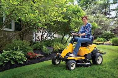 Cub Cadet 30 in 344cc 10.5HP Briggs & Stratton Engine Riding Lawn Mower, large image number 6