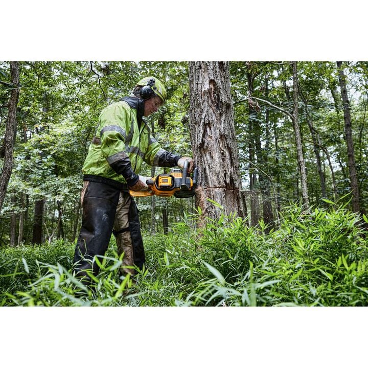 DEWALT FLEXVOLT 60V MAX Chainsaw Brushless Cordless 20inch 5Ah Kit, large image number 2