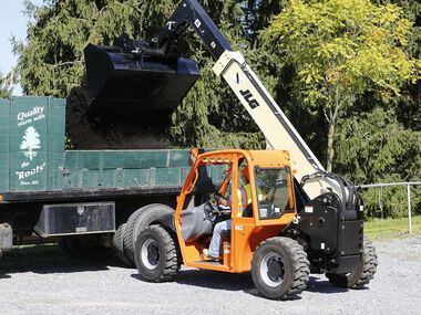 JLG G5 18 Ft. 5500 lb Telehandler with Cab and Heater, large image number 8