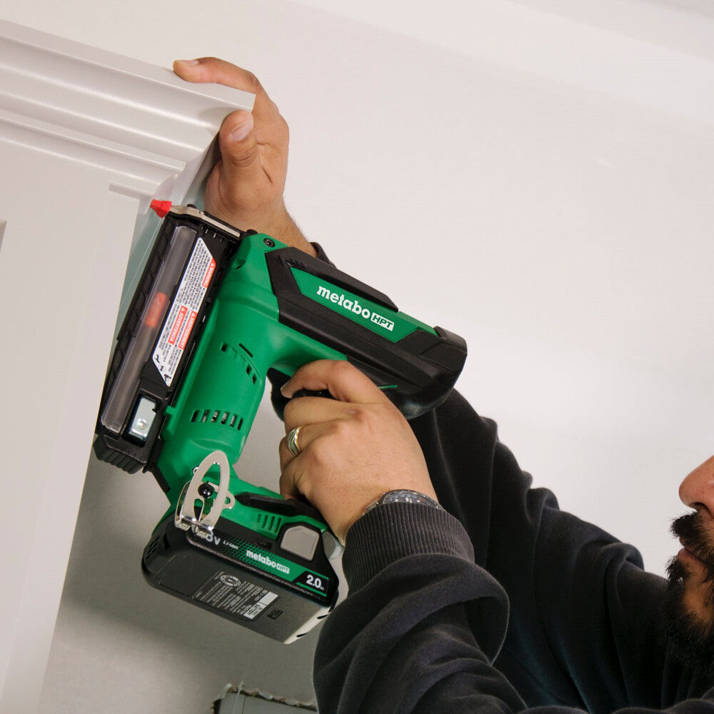 Metabo HPT 18V MultiVolt Compact 23 Gauge Compact Pin Nailer Cordless 2Ah Kit NP18DSALTM Acme Tools