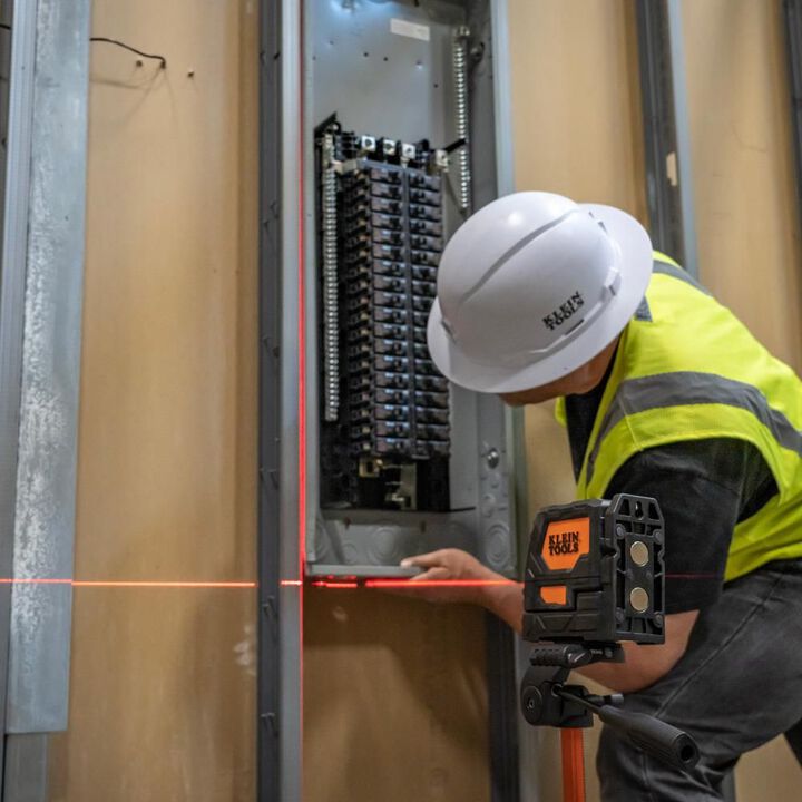 Klein Tools Self-Leveling Red Cross-Line Laser Level with Red Plumb Spot, large image number 11