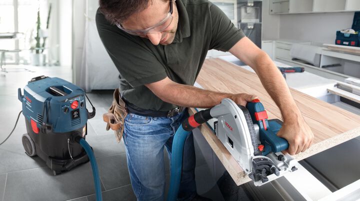 Bosch 6-1/2 Inch Track Saw with Plunge Action and L-Boxx Carrying Case, large image number 16