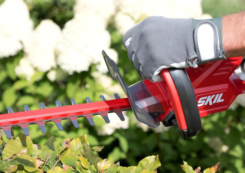 SKIL PWRCORE 20V Hedge Trimmer Kit 22in HT4222B10 Acme Tools
