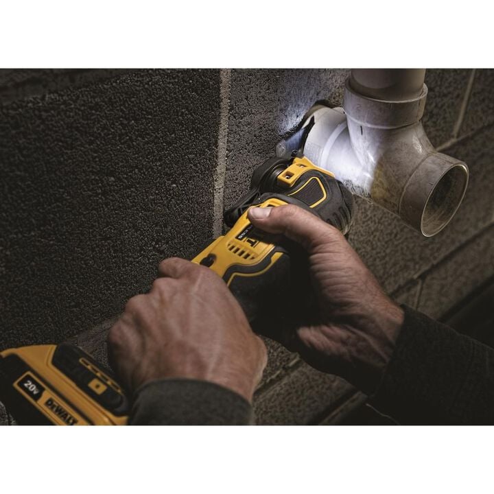 DEWALT ATOMIC 20 V MAX Brushless Cordless Oscillating Multi-Tool (Bare Tool), large image number 2