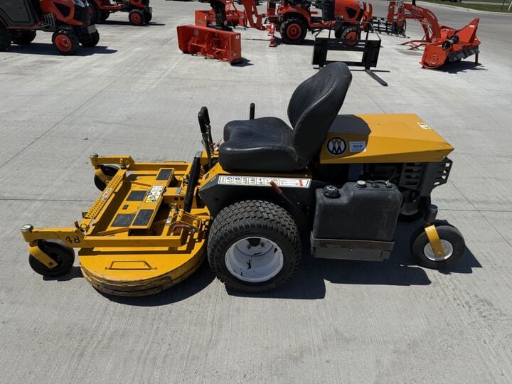 Walker B27i 48 Inch 26.5HP Zero-Turn Mower Used 2020, large image number 7
