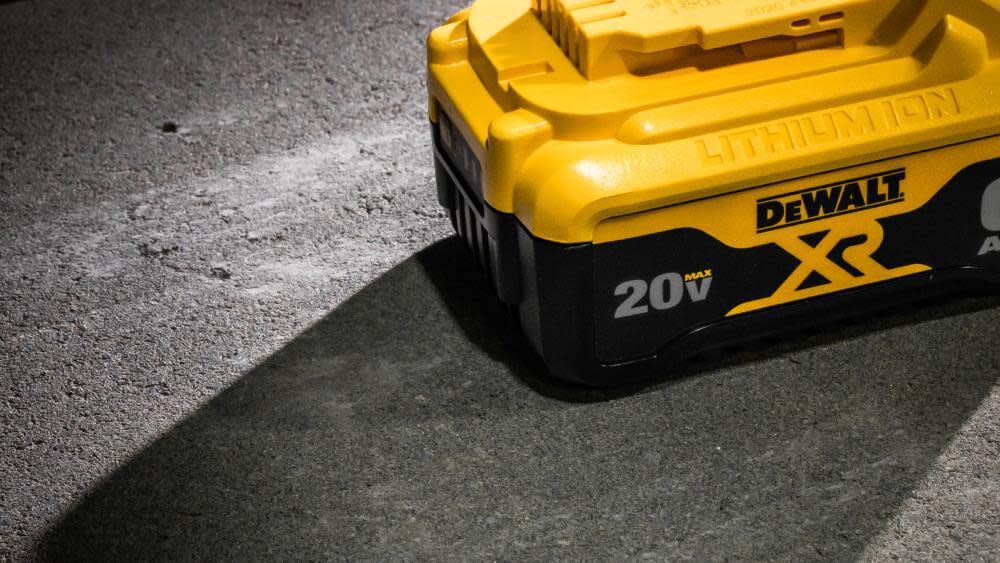 Dewalt 20v max hotsell xr 6ah battery