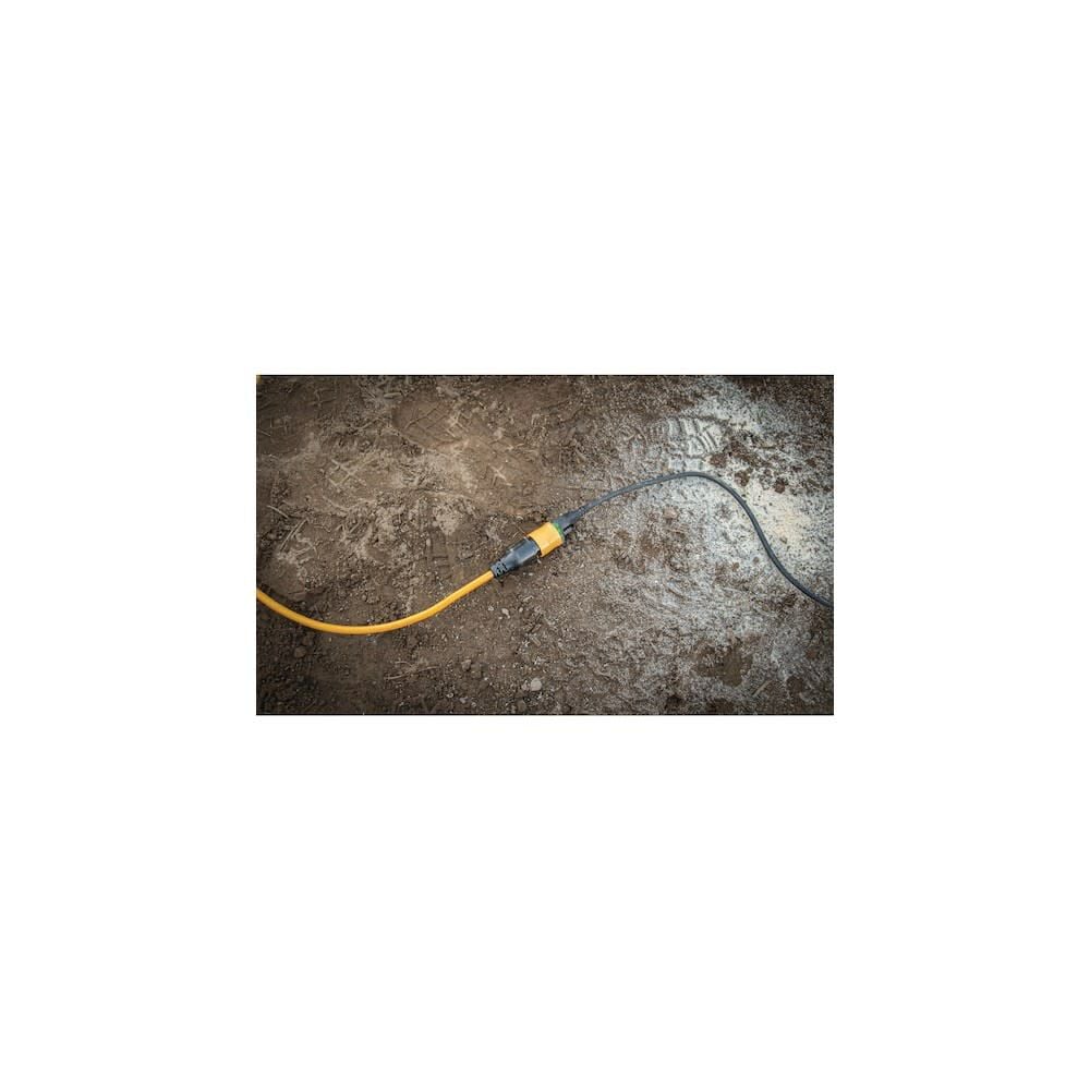 DEWALT 100 ft 10/3 SJTW Yellow Lighted Locking Extension Cord - Image 8