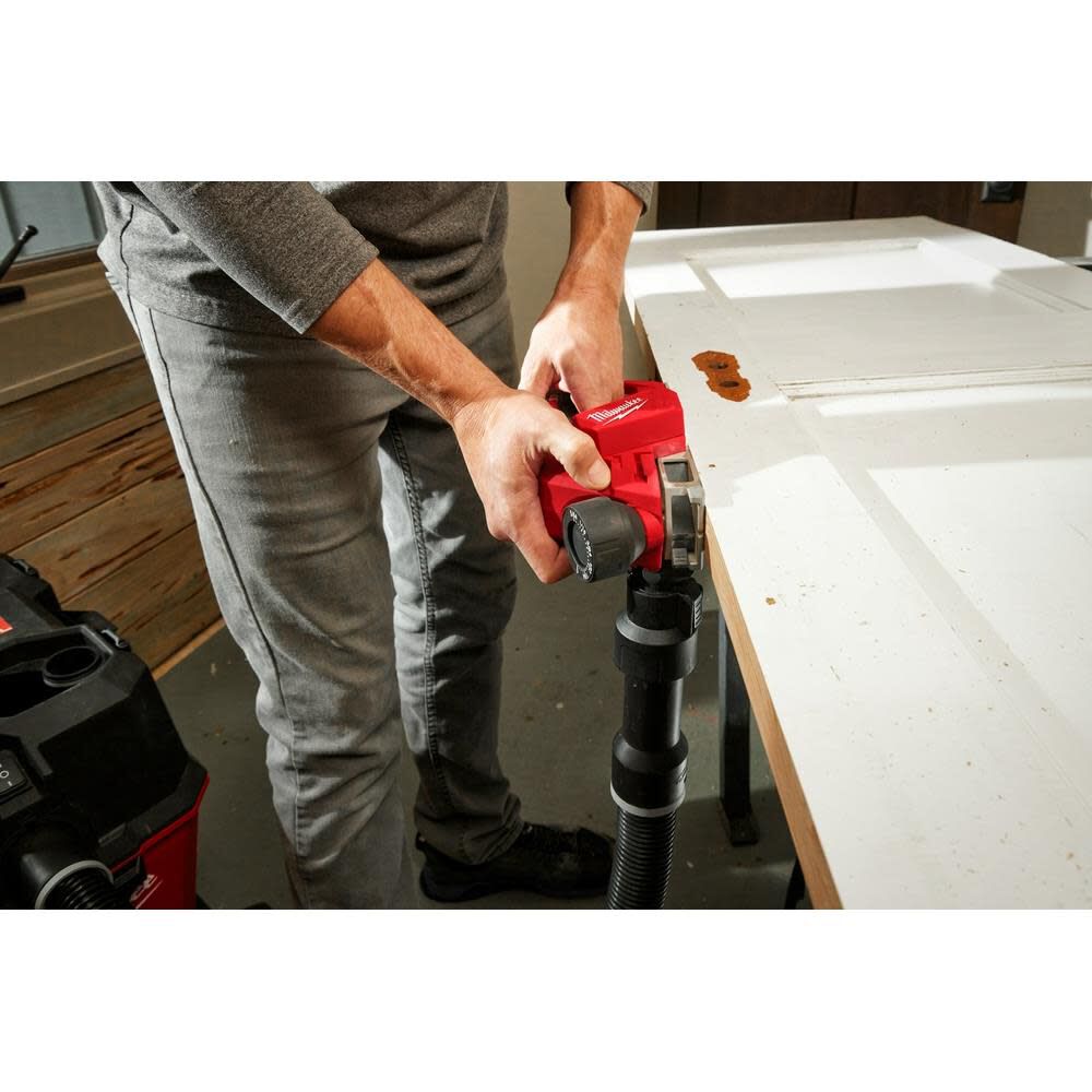 Milwaukee planer bare outlet