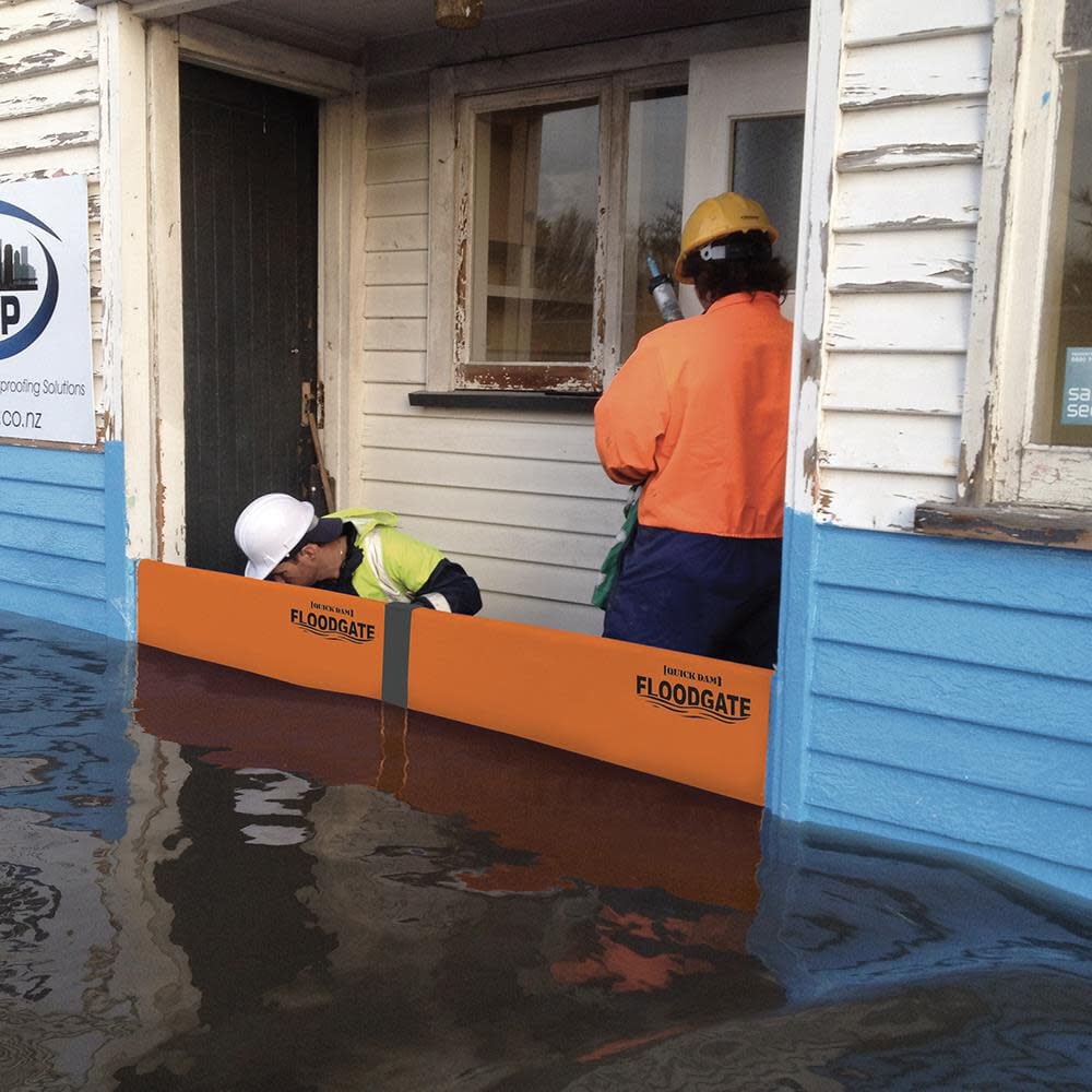 Quick Dam Expanding Doorway Flood Barrier Fits 30 in. to 35 in., large image number 11